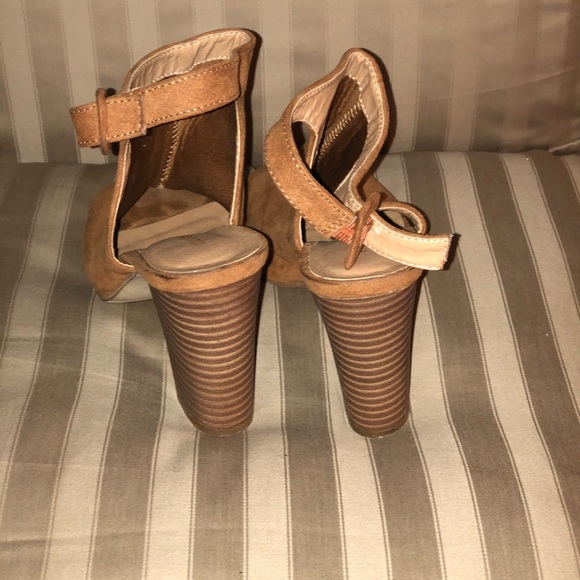 Madden Girl Bekkie Open Toe Bootie Tan Size 7 - Picture 2 of 3